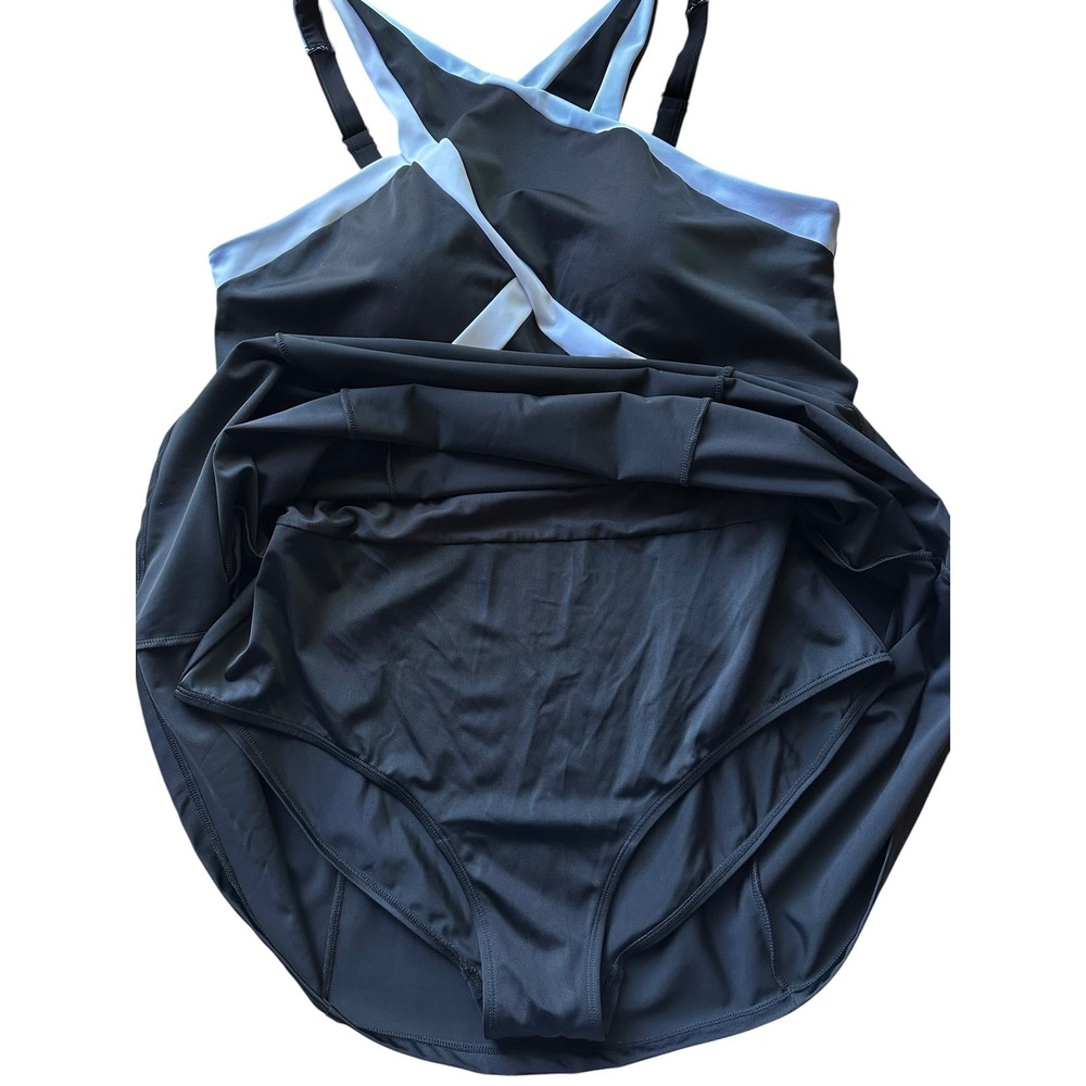 Swimsuits For All Plus Size Black White Criss Cross Neck Swim Dress‎ Size 18 - Picture 7 of 12